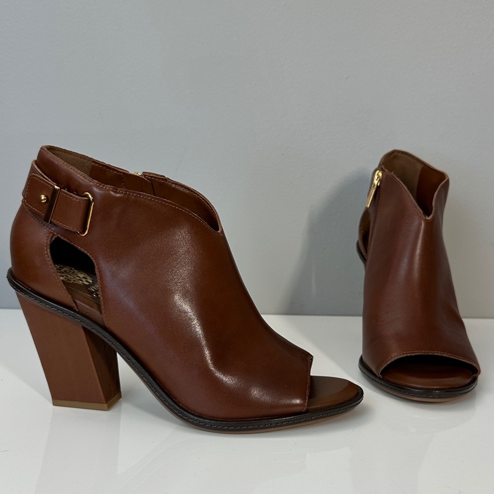 Vince Camuto Faydra Bootie Cognac Brown Leather Shooties Block Heel Size 10